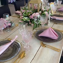 Centro de mesa floral para boda
